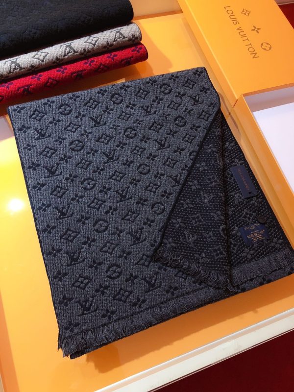 Louis new arrival scarf size: 40*185 cm 009