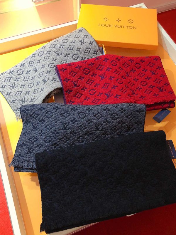 Louis new arrival scarf size: 40*185 cm 009