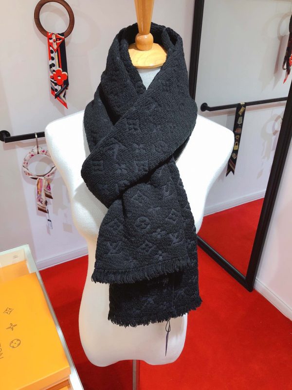 Louis new arrival scarf size: 40*185 cm 009
