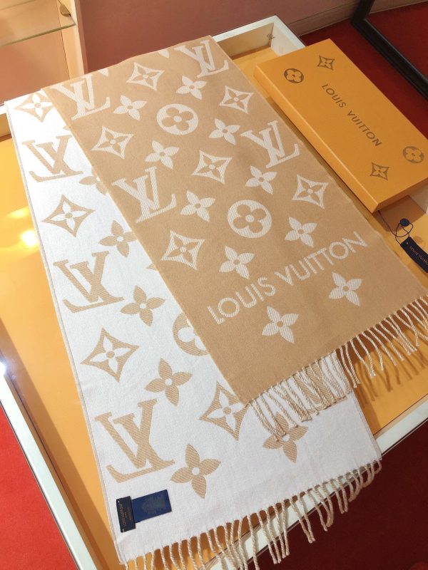 Louis new arrival scarf size: 45*200 cm 007
