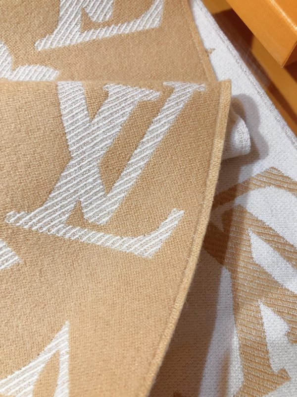 Louis new arrival scarf size: 45*200 cm 007