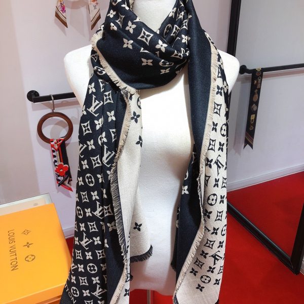 Louis new arrival scarf size: 70*200 cm 008