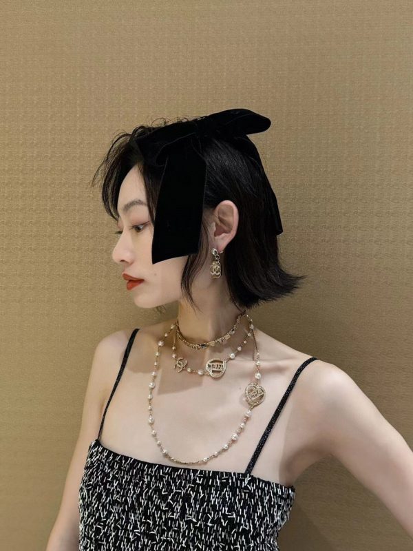 CC Earrings 0002