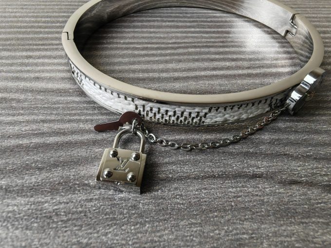 Lv New Arrival Bracelet 0016 - Image 3