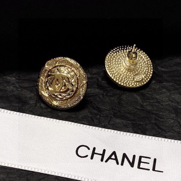 CC Earrings 0009