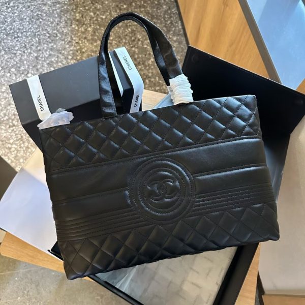 Cc new arrival tote bag size: 28 cm