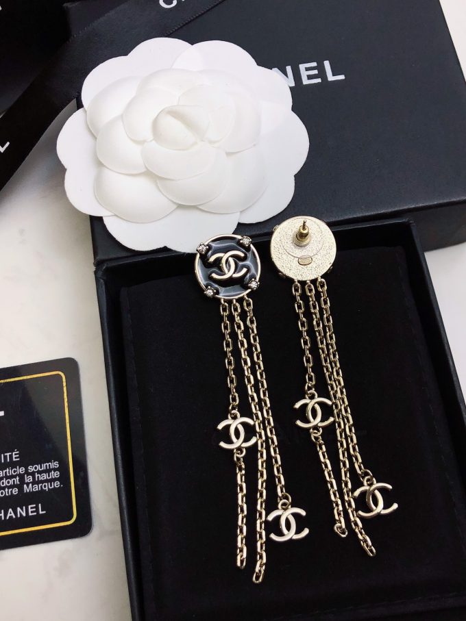 cc Earrings - Image 4