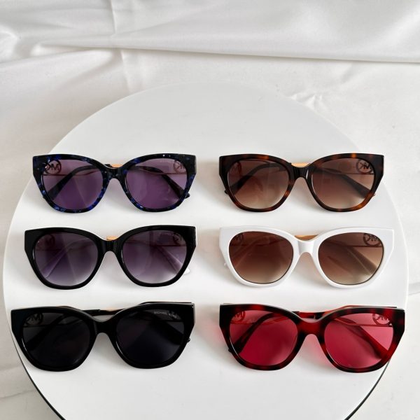 MICHAEL K*RS Eyewear SIZE: 54-19-140