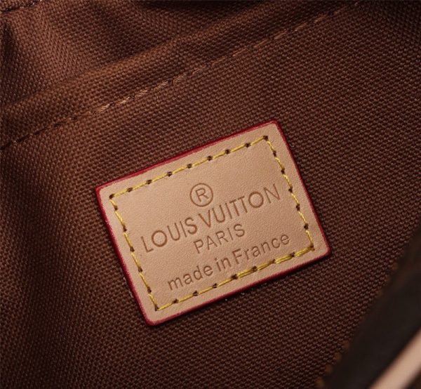 L M51510 Pochette Croissant Shoulder Bag