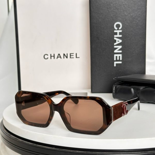 CC* Eyewear SIZE: 66-14-145