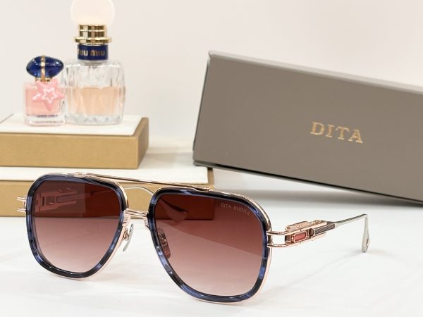 D*TA Eyewear SIZE: 57-17-137