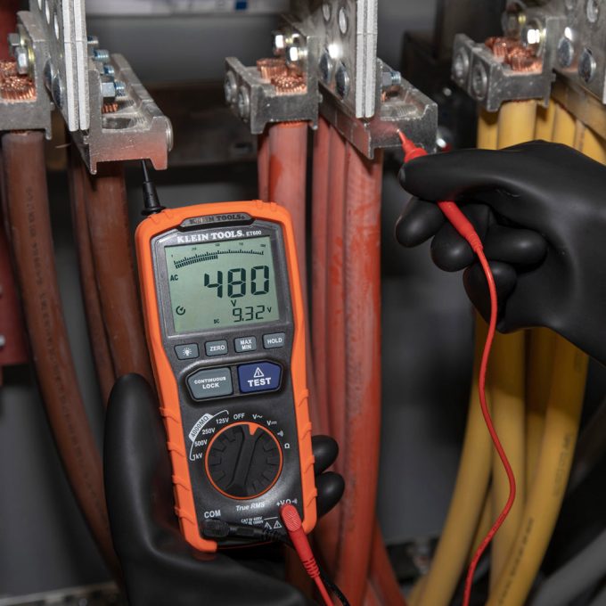 Klein Tools ET600 Insulation Resistance Tester - Image 10