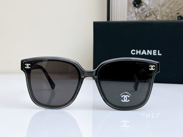 CC* Eyewear SIZE: 64-17-145