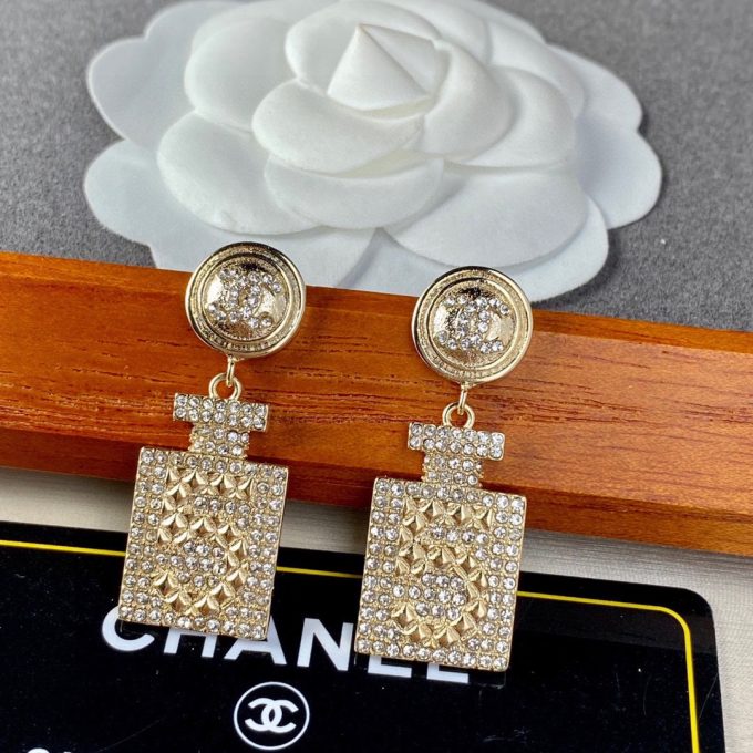 cc Earrings - Image 4