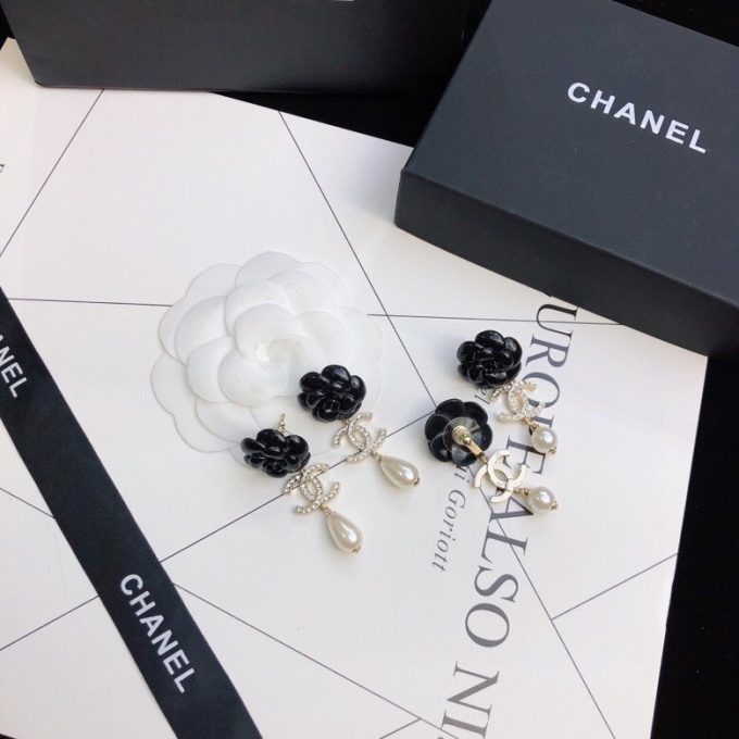 cc Earrings - Image 6