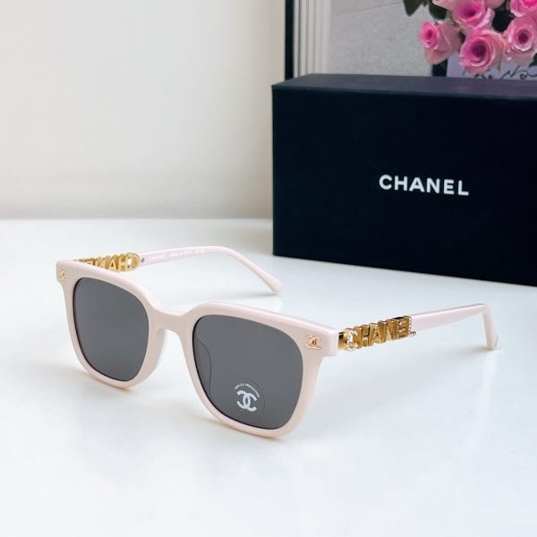 CC* Eyewear SIZE: 52-22-145