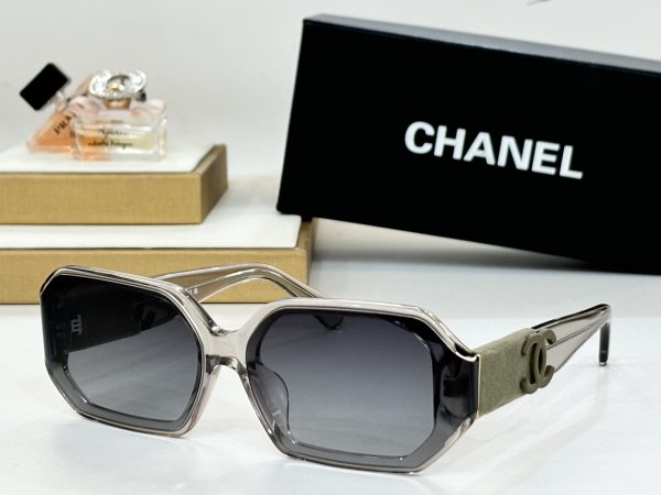 CC* Eyewear SIZE: 66-14-145