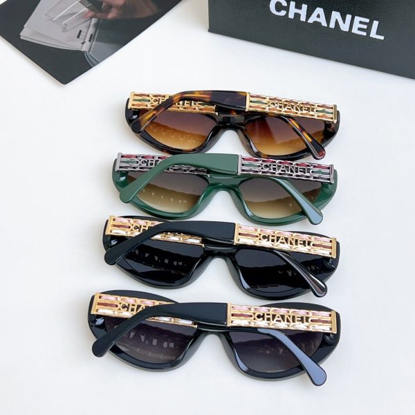 CC* Eyewear SIZE: 54-19-141