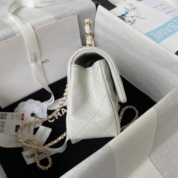 cc 23K AS2431 Mini flap Lambskin bag with top handle Black/white