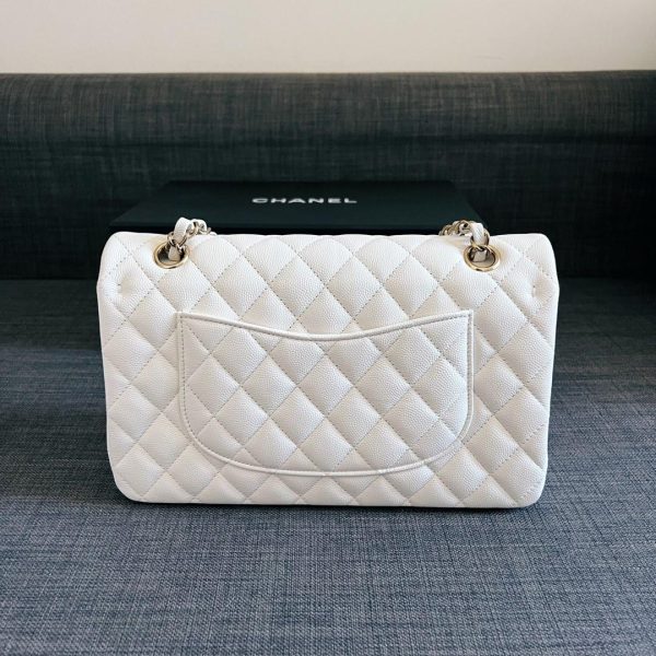 Cc CF 25 white caviar leather silver chain