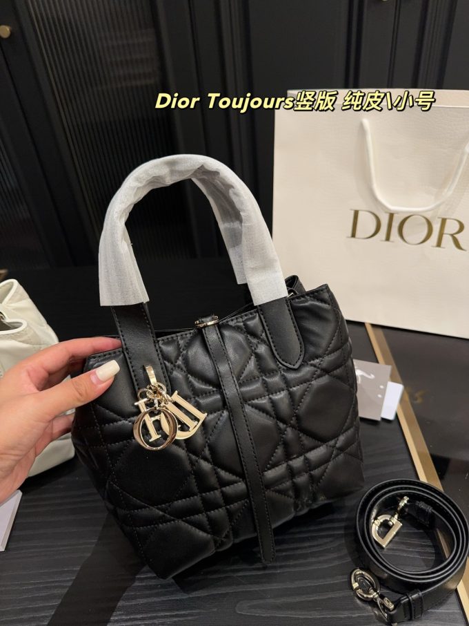 D new arrival Toujours bag size: 17*18cm - Image 5