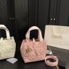 D new arrival Toujours bag size: 17*18cm