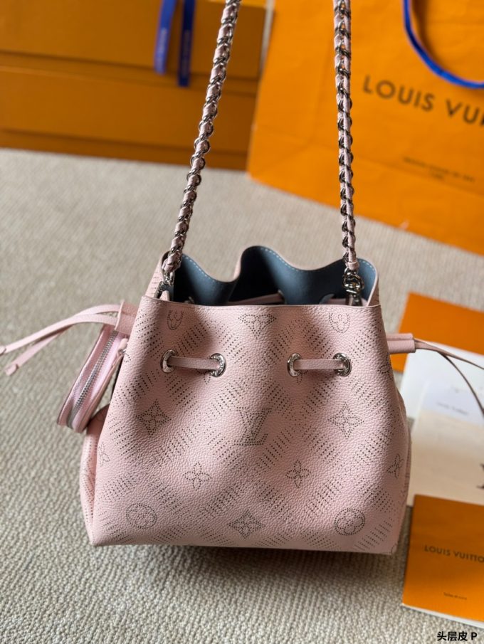 Louis new arrival  bella Monogram bag size: 16*20 cm - Image 8