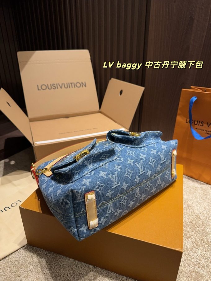 Louis new arrival vintage denim bag size:29*20 cm - Image 2