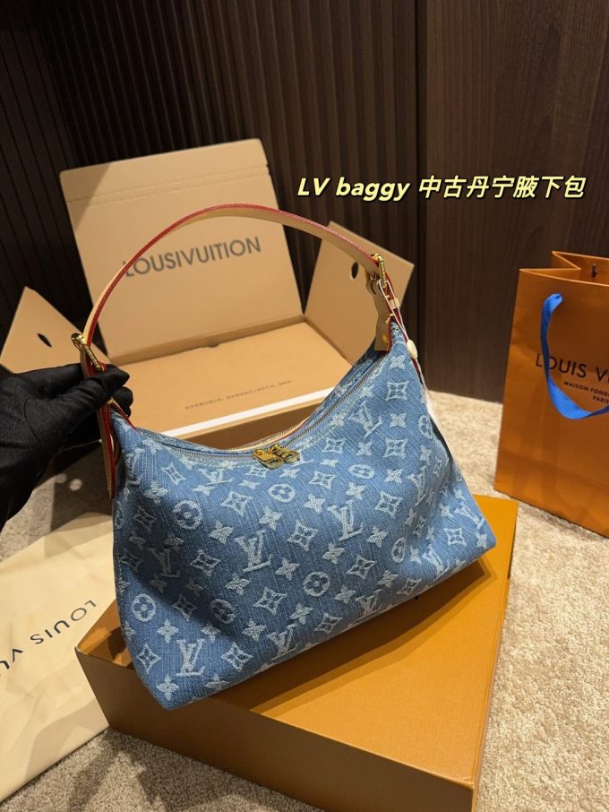 Louis new arrival vintage denim bag size:29*20 cm - Image 6