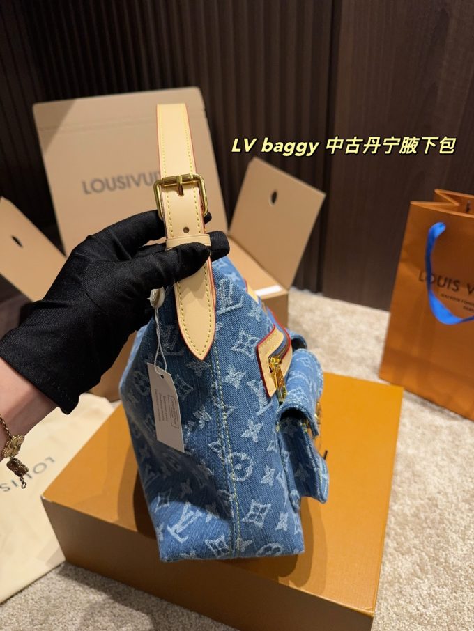 Louis new arrival vintage denim bag size:29*20 cm - Image 8