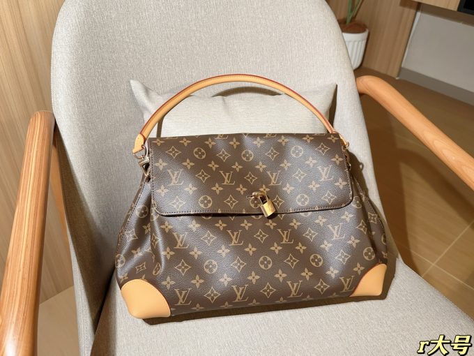 Louis new arrival 25ss HideAway hobo bag size: 30*19*11 cm - Image 9