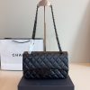 Cc new arrival CF chanin bag size: 25*6*17 cm