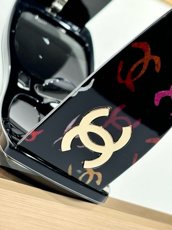 CC* Eyewear SIZE: 54-20-145