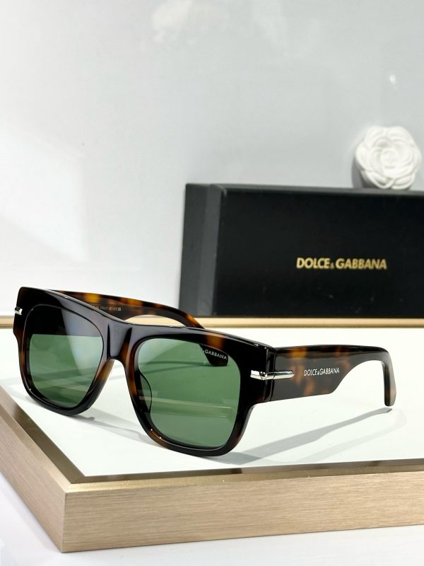 D*G Eyewear SIZE: 54-17-145
