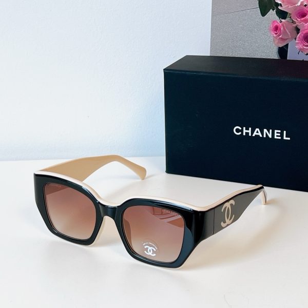 CC* Eyewear SIZE: 51-22-135