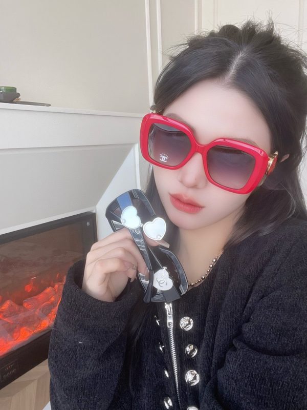 CC* Eyewear SIZE: 51-19-140