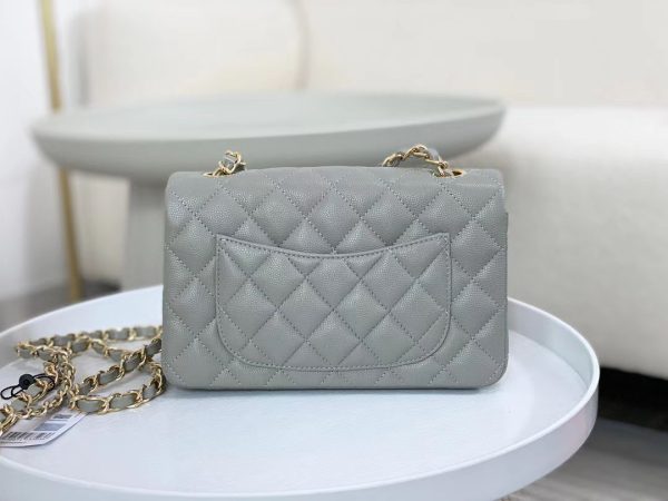 CC Classic Flap Caviar Shoulder Bag 20Cm For Ladies Light Gray Wiht Gold