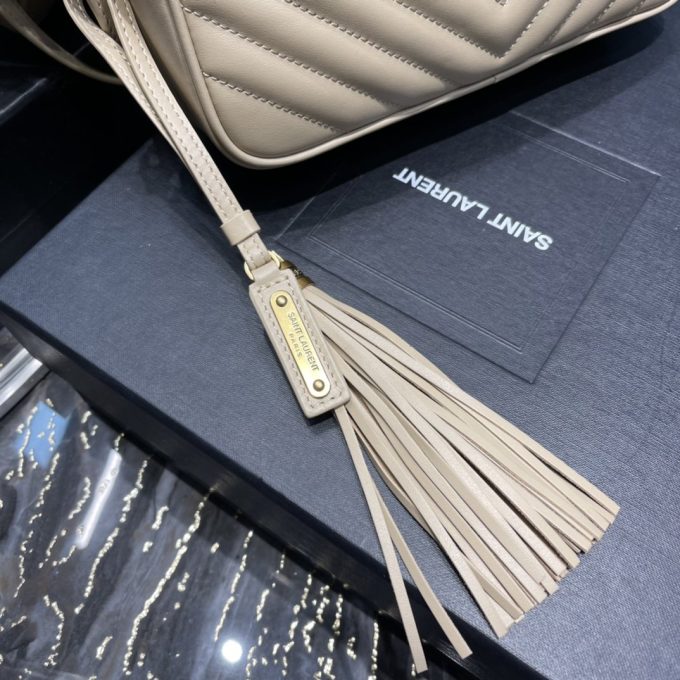 Y Lou Camera Bag Beige With Gold Toned Hardware - Image 6