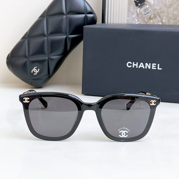 CC* Eyewear SIZE: 62-17-145