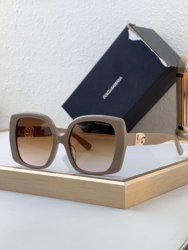 D*G Eyewear SIZE: 56-19-145