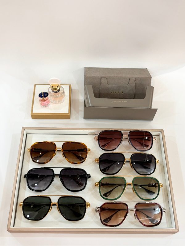 D*TA Eyewear SIZE: 57-17-137