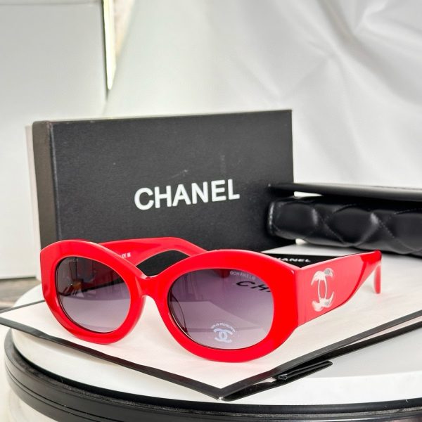 CC* Eyewear SIZE: 52-20-145