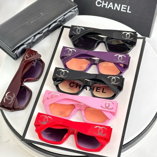 CC* Eyewear SIZE: