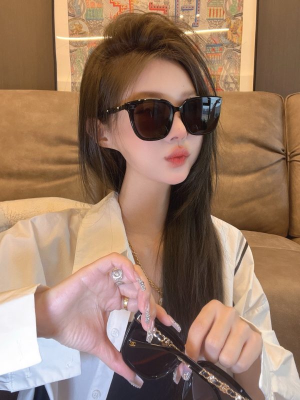 CC* Eyewear SIZE: 64-16-145