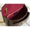 L-bag Size: 22 x 17x 10cm