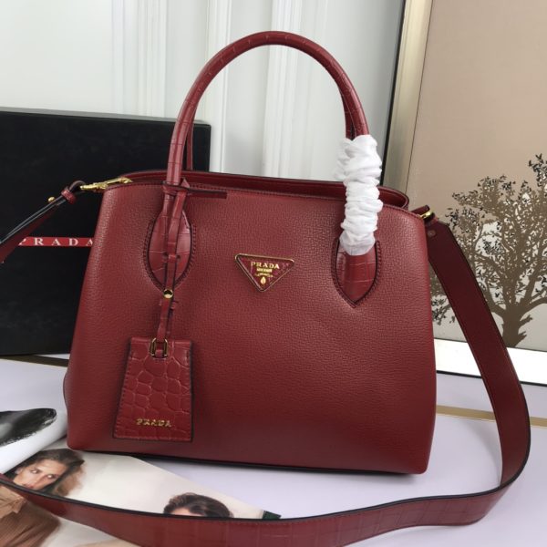 Pra new arrival bag 66153  size: 30*24*14 cm