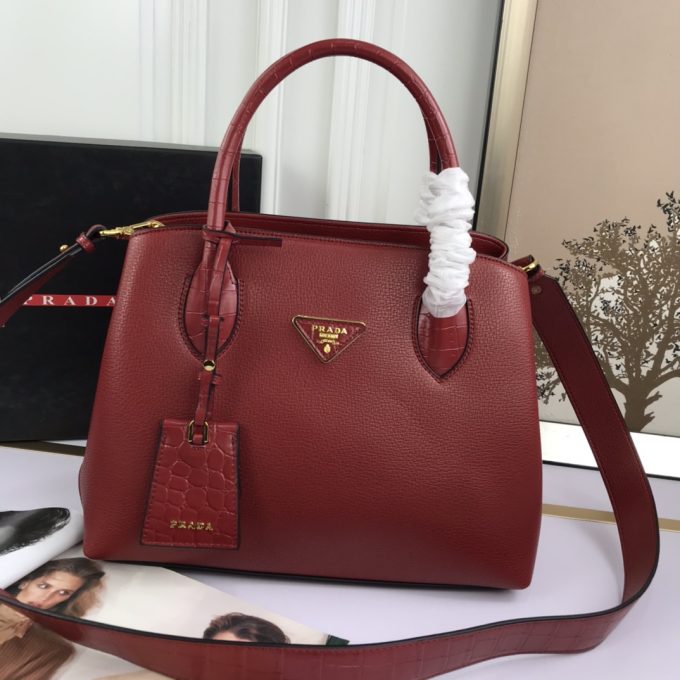 Pra new arrival bag 66153  size: 30*24*14 cm