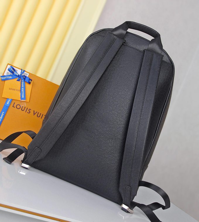 Louis new arrival backpack bag size : 43 x 30 x 14 cm - Image 4