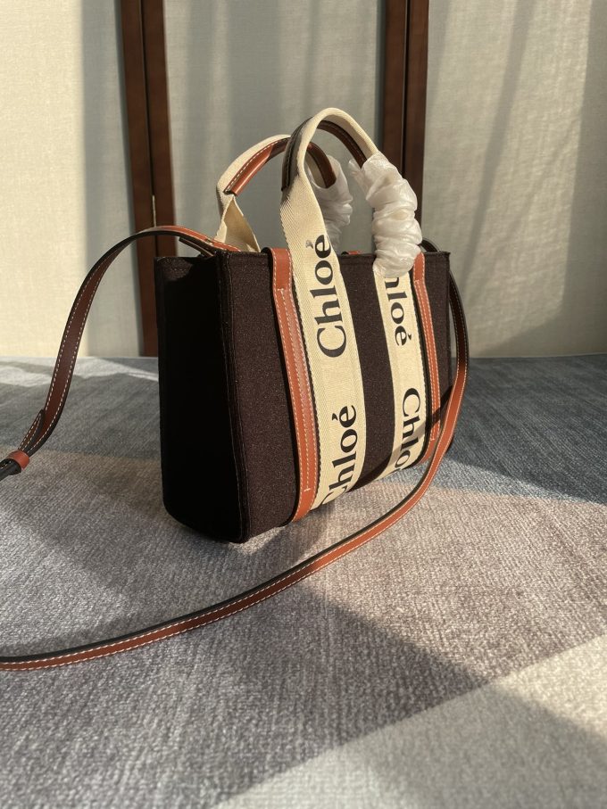 CH winter new styles Woody tote bag brown - Image 10