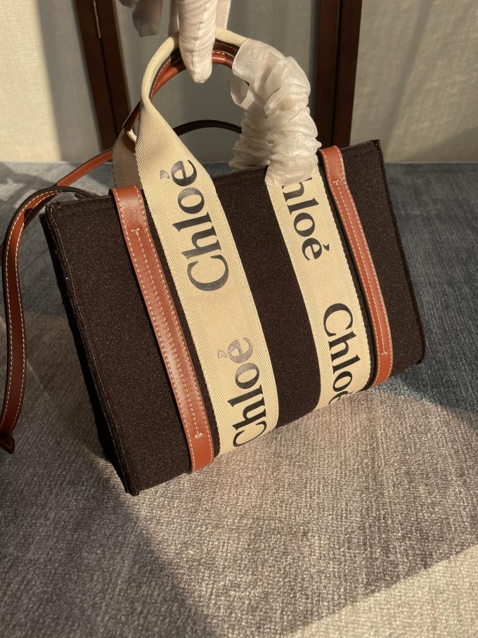 CH winter new styles Woody tote bag brown - Image 13